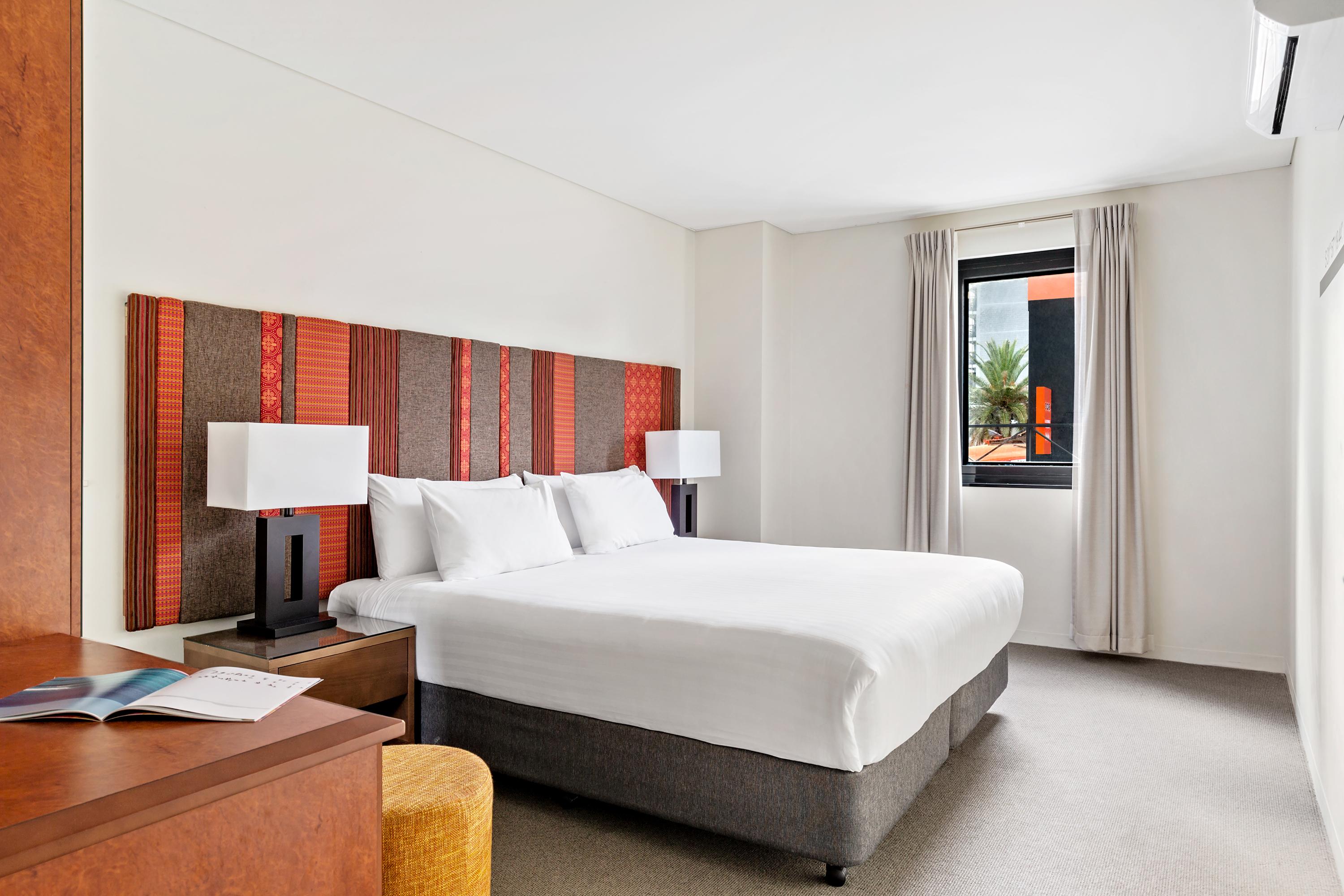 Mantra On Hay Perth Aparthotel Exterior photo
