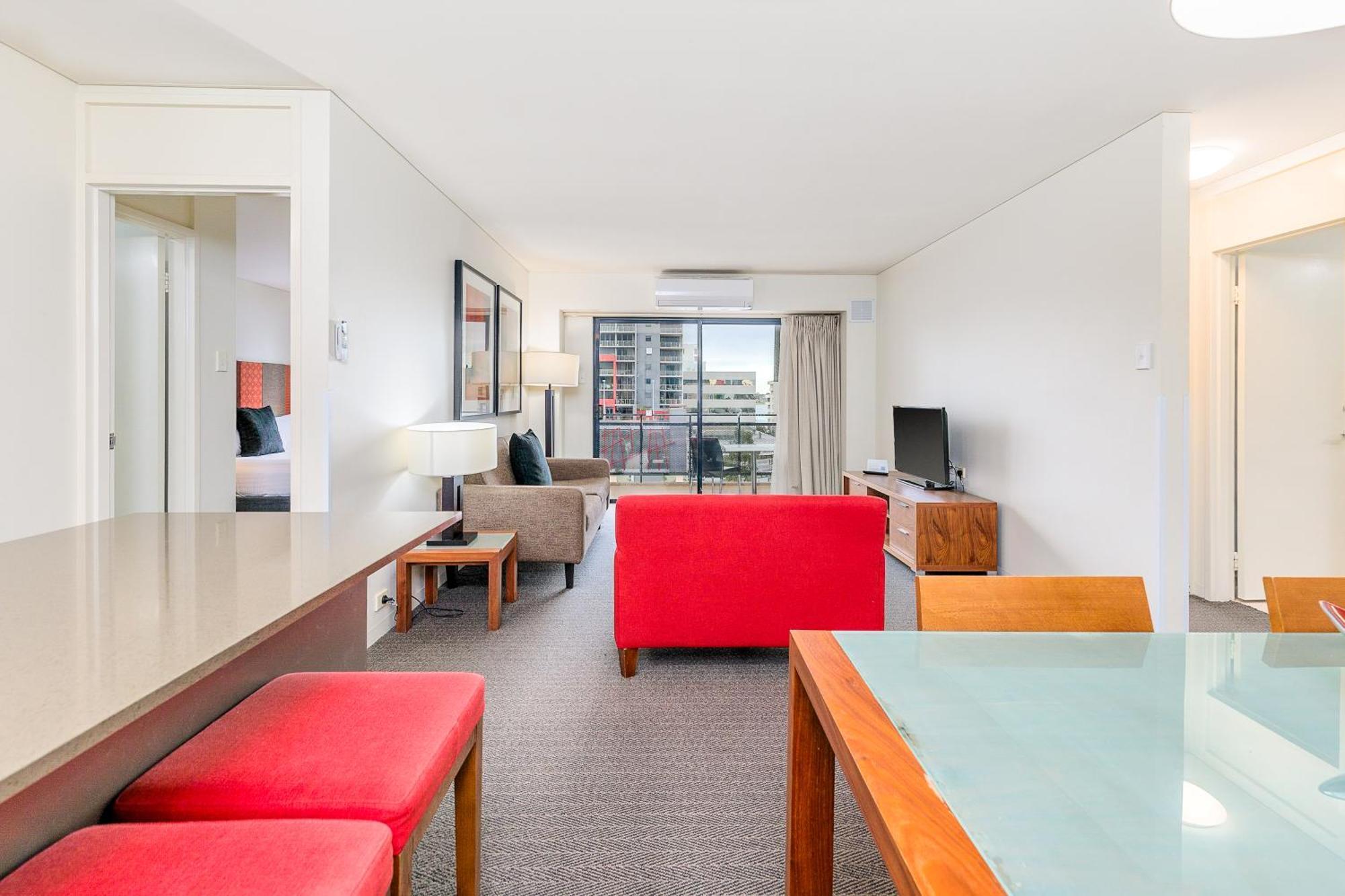 Mantra On Hay Perth Aparthotel Exterior photo